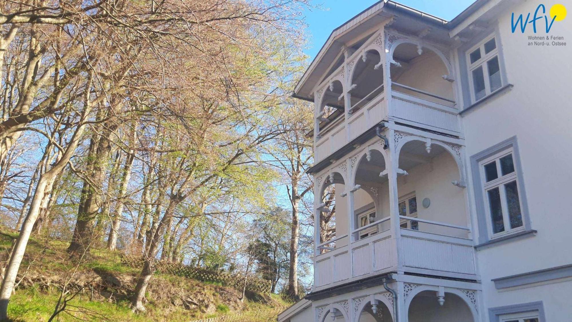 Sanssouci Sandburg Apartment *